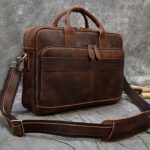 Meca P6 brown laptop bag.