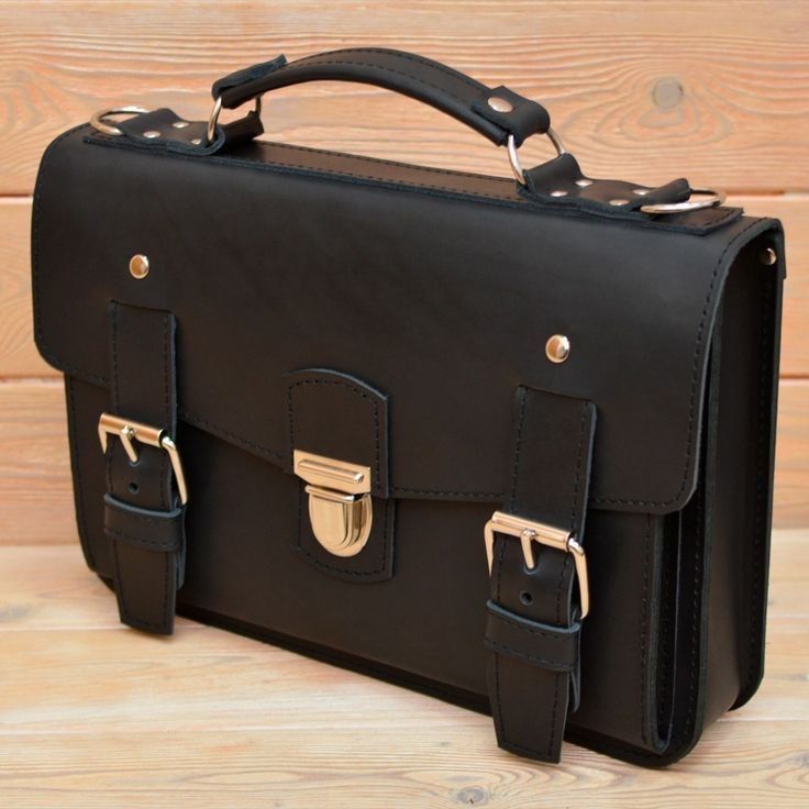 WhatsApp Image 2026-06-18 at 17.45.39 Meca P18 black laptop bag. - Image 1