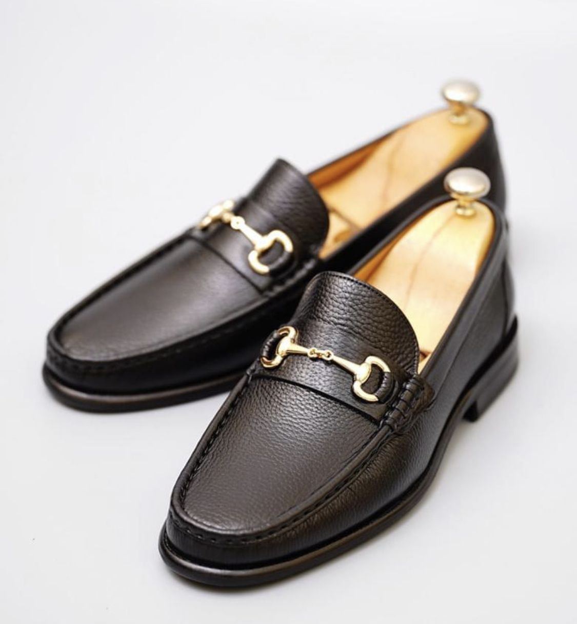 B4 Ebano Black Horsebit loafer – Pellwalk - Image 1