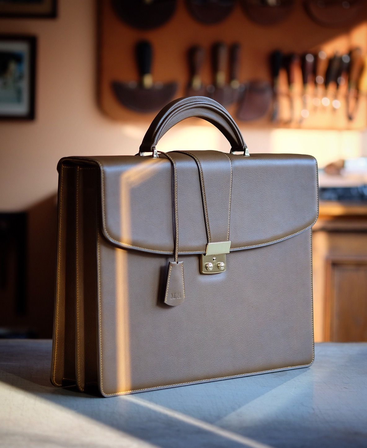 S7 Firenze Buckel laptop Bag - pellwalk - Image 1