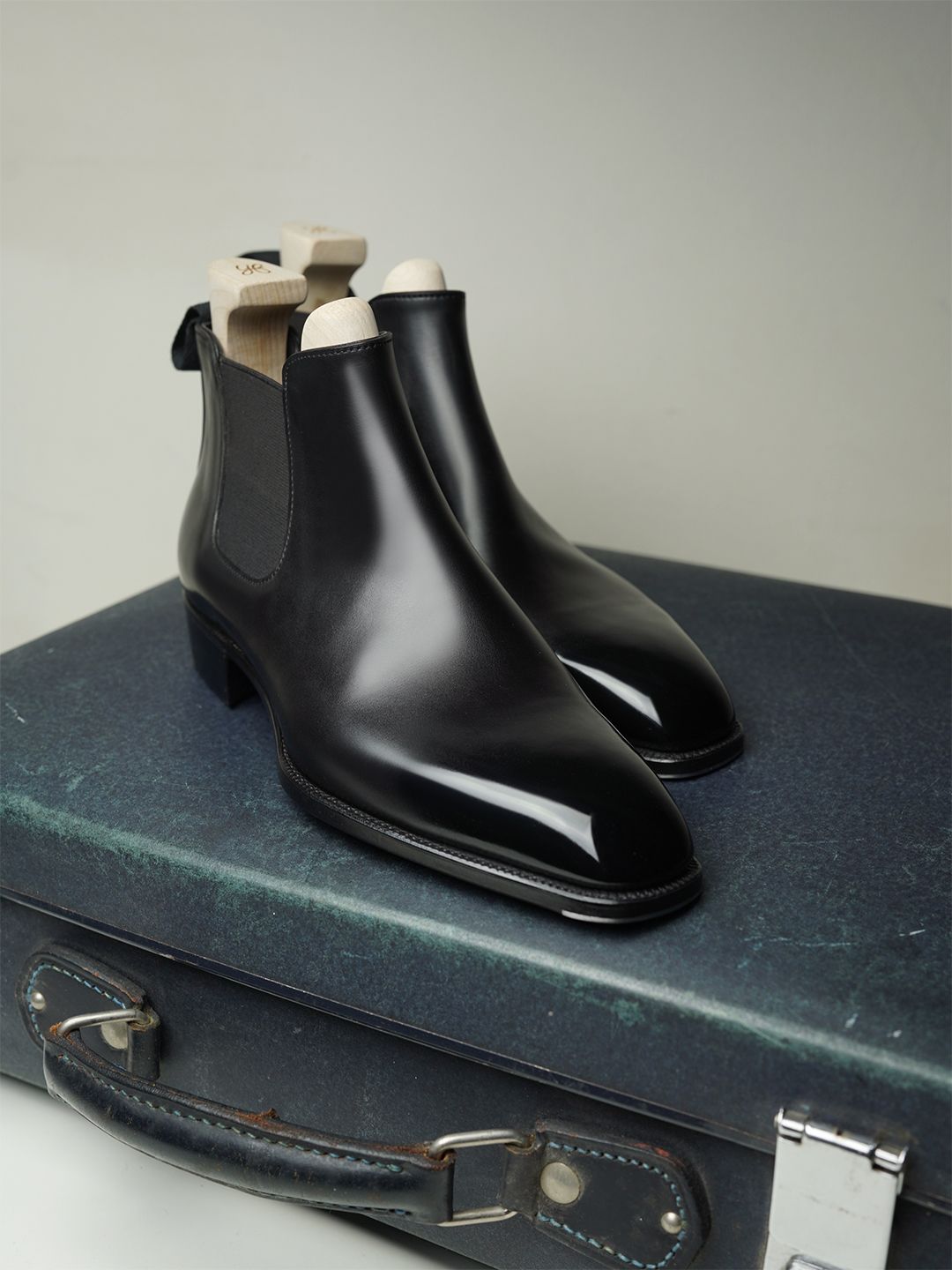 black chelsea boot Ardore Black chelsea boot - Pellwalk - Image 1
